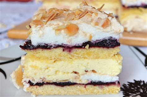 Maybe you would like to learn more about one of these? Torte "Pani Walewska" - Rezept für beliebten polnischen Kuchen