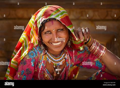 Porträt Des Lächelns Indien Frau Jaisalmer Rajasthan Zustand Indien