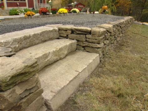 How To Build A River Rock Retaining Wall
