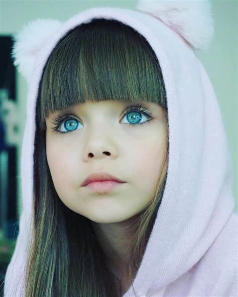 A Menina Mais Bonita Do Mundo é Uma Russa De 6 Anos Veja Fotos