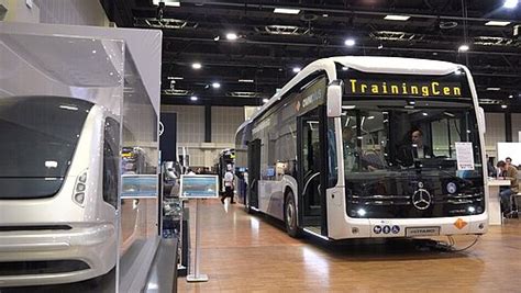 12 Elektrobuskonferenz des VDV präsentierte rapiden technischen