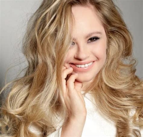 30 Beautiful Models With Down Syndrome Small Joys