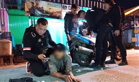 Bawa Satu Paket Sabu Pria Ini Kabur Dan Nyaris Tabrak Polisi Kalteng