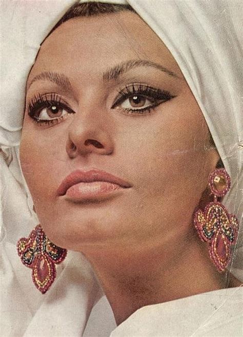 Tan À La Sophia Loren In 4 Easy Steps