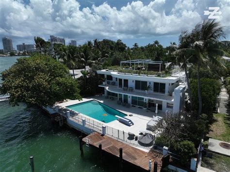 Aerial Photos Show Peter Thiels 18m Miami Mansion