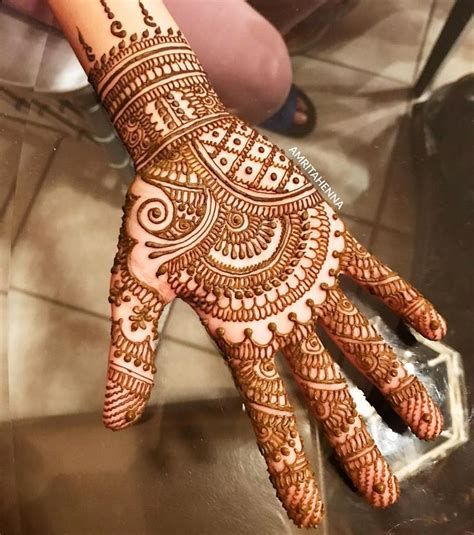Amrita Kale On Instagram Happywomensday Henna