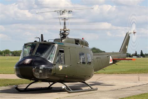 Вертолет ирокез Uh 1 41 фото красивые картинки и Hd фото