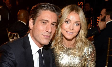 Kelly Ripa Pays Heartfelt Tribute To David Muir In Her New Book Live
