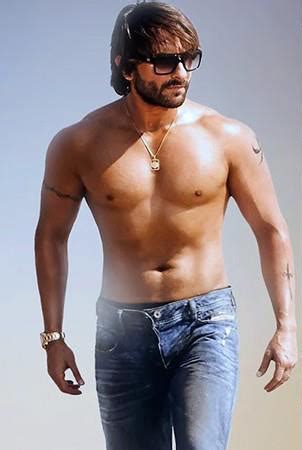 Hot Body Shirtless Indian Bollywood Model Actor Saif Ali Khan