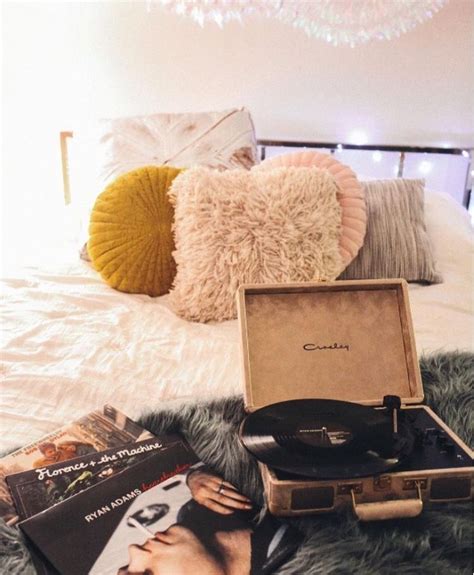 Pinterest Bellaxlovee ☾ Florance And The Machine Uo Home Bedroom