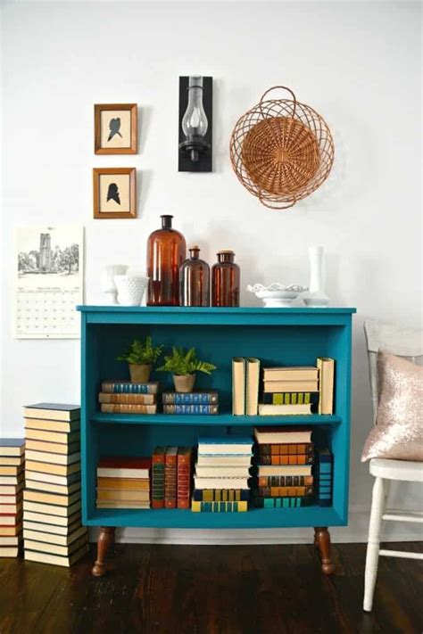 The Best Bold Painted Furniture Makeovers Live In Color Paint In