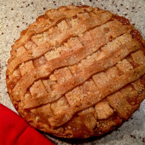 Paula Deen S Crunch Top Apple Pie Recipe Recipes Fall Recipes Food