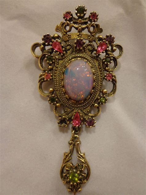 Ornate Vintage Sarah Coventry Faux Opal Brooch Pin Cabochon Crown From