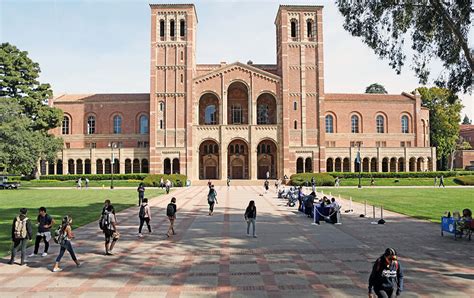 جامعة كاليفورنيا معلومات عنها وتاريخها ومكانها وفروعها