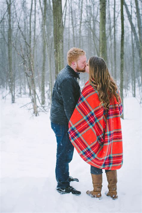 Winter Engagement Shoot Vcm Photography Engagement Shoot Outfit