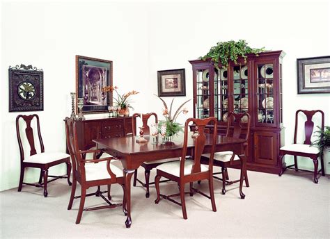 Furniture factory outlet has great opportunities! Solid Cherry Furniture Factory Outlet