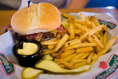 100 Angus Bacon Cheeseburger At Applebees Topped With Ch Flickr