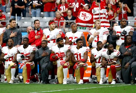 Nfl Football Nfl Players Who Protested During The National Anthem In
