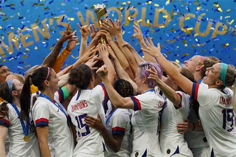 Women S World Cup New York Parade Route Where To Watch Uswnt Victorious Squad Toast Win In Final