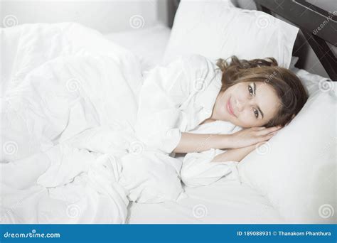 Beautiful Woman Sleeping On Bed Stock Image Image Of Lady People