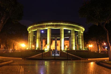 You are interested in learning spanish in guadalajara? Rotonda de los Jaliscienses Ilustres - Jalisco | Ciudad ...