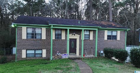105 Lewis Drive, Hueytown, AL 35023