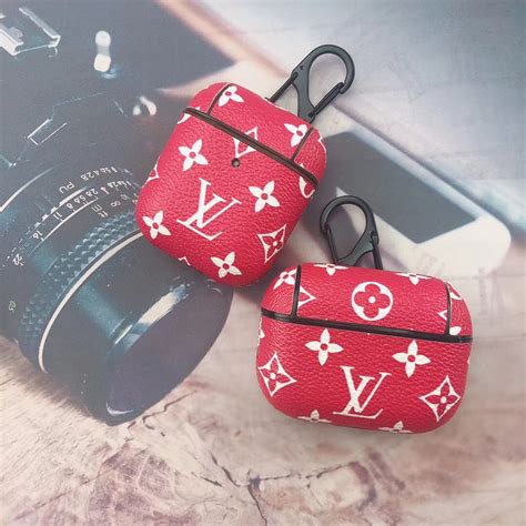 Louis vuitton is probably one of the most popular fashion brands in history. Louis Vuitton Airpods Pro Case Protective Covers (GOOD ...