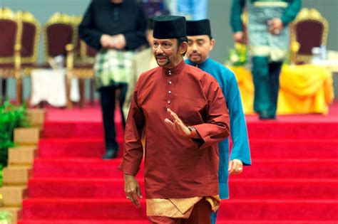 Brunei Will Not Enforce Gay Death Penalty After Global Backlash London Evening Standard