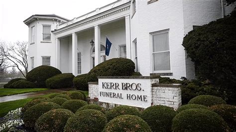 Lexington Funeral Homes Adapt During Coronavirus Scare Youtube