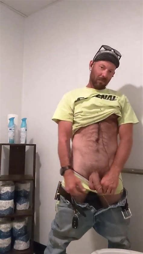 Pissing Gay Redneck With No Shame Pissing Thisvid