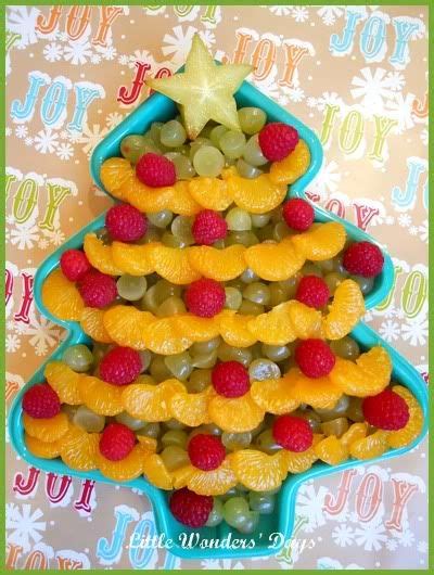 When putting together an epic fruit platter, consider what's in season as well as the color scheme you'd like to work with. Christmas Tree Veggie, Fruit, and Cheese Platter Ideas | Christmas party snacks, Christmas ...
