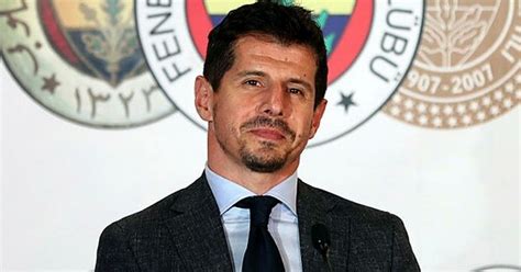 Emre belözoğlu, 7 eylül 1980 yılı, i̇stanbul doğumlu türk milli futbolcudur. Fenerbahçe Sportif Direkötür Emre Belözoğlu hakkında merak ...