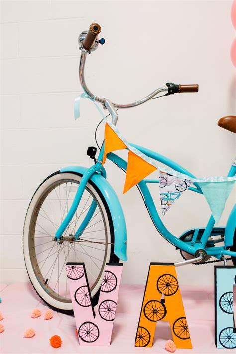Bicycle Themed Party Decorations Bicyklez