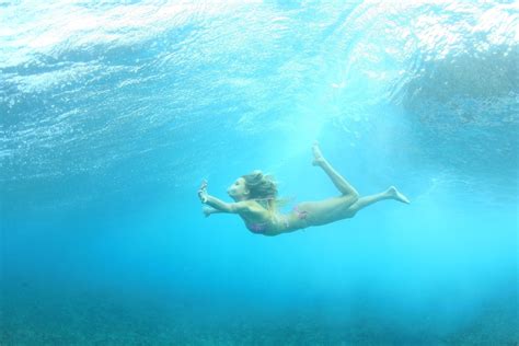 水中 ウォーキング 水着 女性