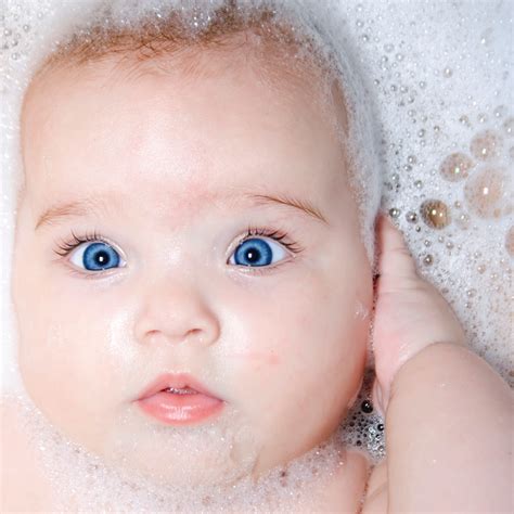 Visual logic puzzle with colorful striped gloves. Newborn Care for Summer Babies | My Child Magazine