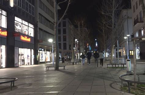 Vernetzung, beratung und freizeitangebote in der stuttgarter innenstadt, aktiv für soziale gerechtigkeit und eine lebendige. Die Stuttgarter Innenstadt ist infolge der Corona ...