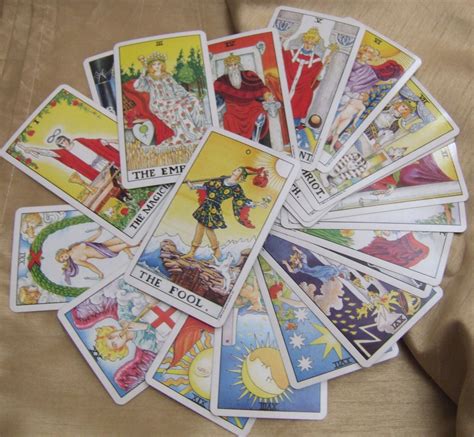 Lesson 1 – Truly Teach Me Tarot