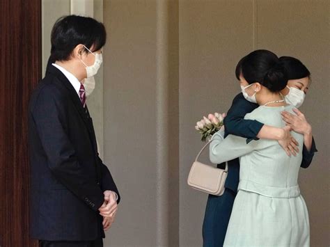 Japans Princess Mako Will Relocate To New York After Marrying Nonroyal Npr