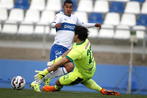 Por su parte, audax italiano tampoco vive un buen momento, aunque en su último agónico partido ganaron por dos goles a uno contra deportes iquique en la fecha número 16 del fútbol chileno, que tiene como protagonista a la universidad de chile vs audax italiano se realizará en horario laboral. Audax Italiano Vs U Católica - U Catolica Se Rehabilito ...