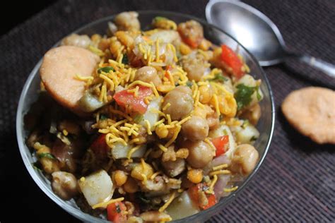 Healthy Aloo Chana Chaat Recipe Yummy Tummy