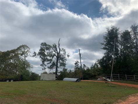 PHOTOS: Thomasville tornado damage – WKRG News 5