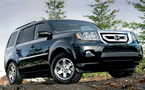 Read 8 candid owner reviews for the 2010 honda pilot. 2011 Honda Pilot - Reviews, Features, Photos ...