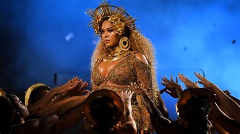 Beyoncé Champions African Music Stars With Lion King Soundtrack Bbc News