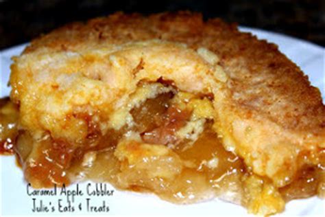 Y'all, that was the longest 45 minutes that i've spent in a long time. Caramel Apple Cake Mix Cobbler | RecipeLion.com