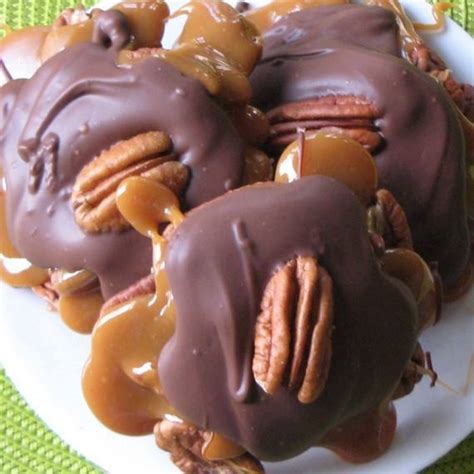 CHOCOLATE PECAN TURTLE CLUSTERS Best Cooking Recipes In The World
