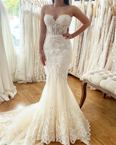 Fitted Mermaid Style Wedding Dress With A Sweetheart Neckline Corset Bodice And Gorgeous Lac