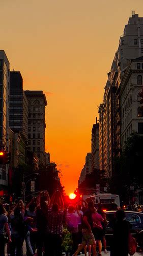 Manhattanhenge July 11 2014 The Sunset Straight Down 14th Flickr
