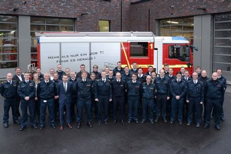 Nach den aktionen in marxloh und rheinhausen wird nun am donnerstag von 10 bis 18. Werkswehr besucht die Berufsfeuerwehr | Hafenzeitung