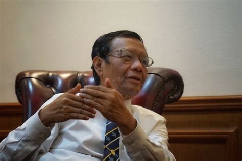 Tengku zulkarnain adalah tokoh agama sekaligus wakil sekretaris jenderal dewan pimpinan majelis ulama indonesia (mui). Polemik Persekusi Uighur, Ini Komentar Tengku Zulkarnain ...