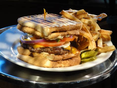Its Called The Dead Texan ~ A Burger With Two Grilled Cheese
